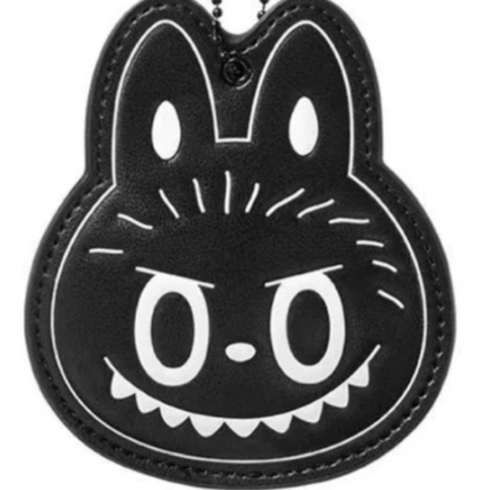 Labubu The Monsters 10th Anniversary Portable Mirror Keychain, Limited Edition - Picture 6 of 6